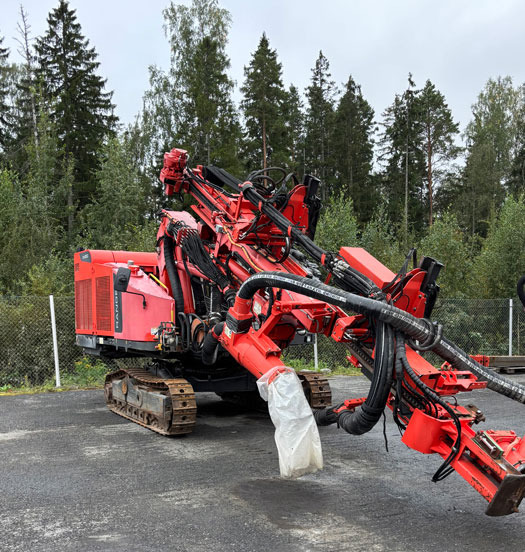 Sandvik DX800 S5 - Drilling machine: picture 1 Sandvik DX800 S5 - Drilling machine: picture 1