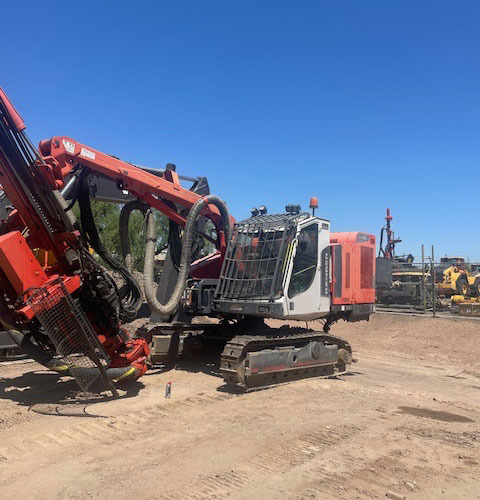 Sandvik DX800 - Drilling machine: picture 1 Sandvik DX800 - Drilling machine: picture 1