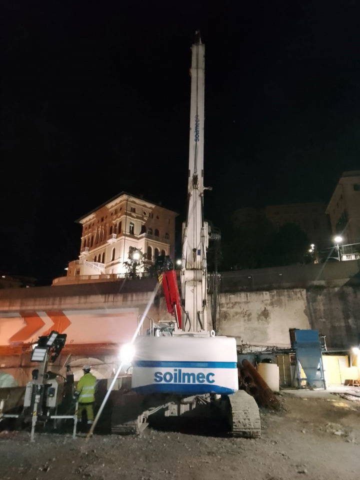 Soilmec SR-50 - Pile driver: picture 5 Soilmec SR-50 - Pile driver: picture 5