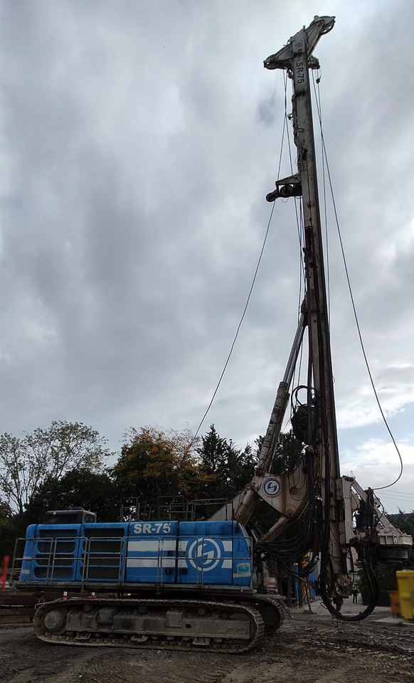 Soilmec SR-75 - Pile driver: picture 2 Soilmec SR-75 - Pile driver: picture 2