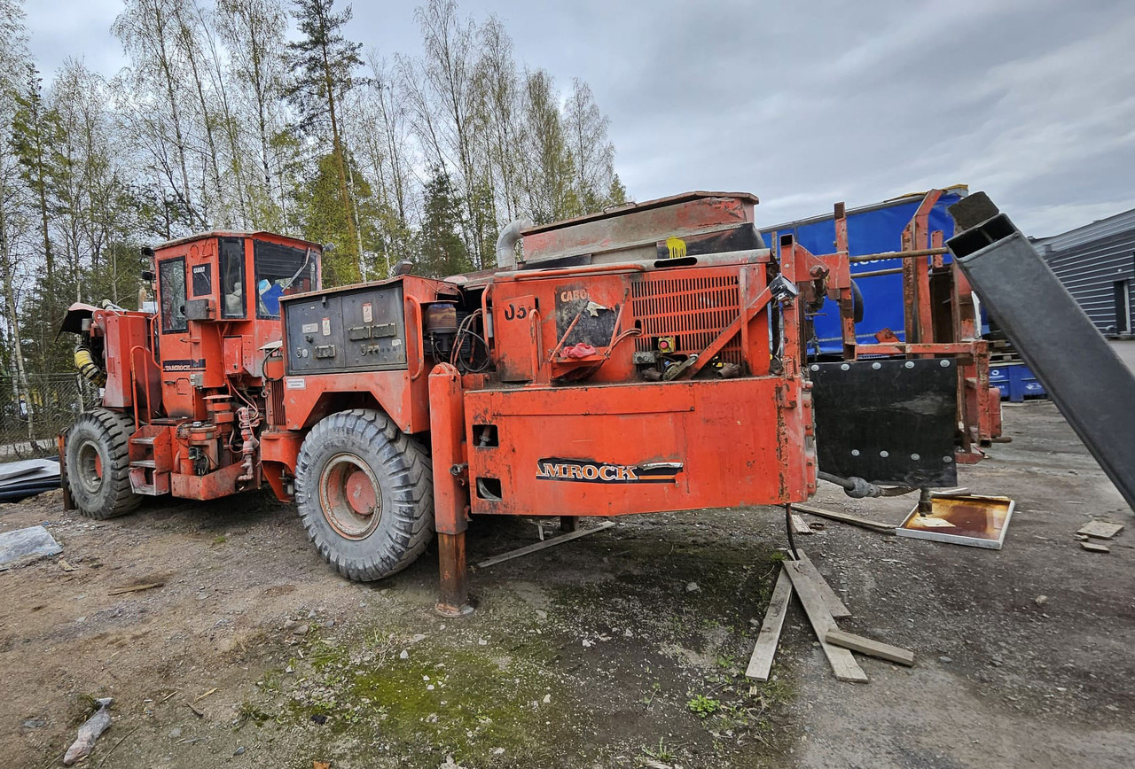 Tamrock Cabolt 530 - Directional boring machine: picture 1 Tamrock Cabolt 530 - Directional boring machine: picture 1