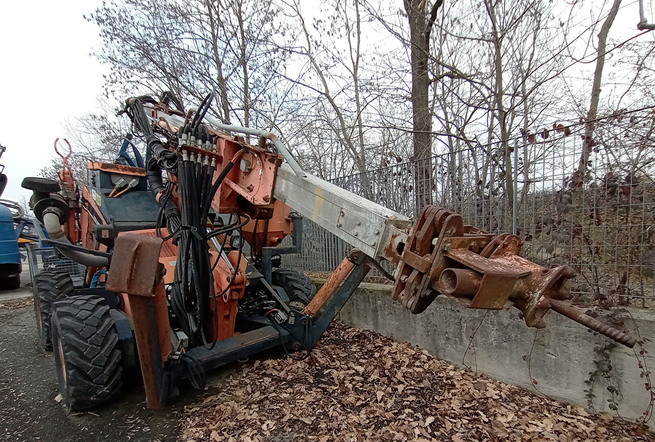 Tamrock Commando 300 - Drilling machine: picture 4 Tamrock Commando 300 - Drilling machine: picture 4