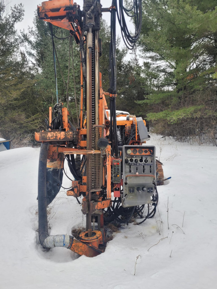 Tamrock Ranger 700 - Drilling machine: picture 4 Tamrock Ranger 700 - Drilling machine: picture 4