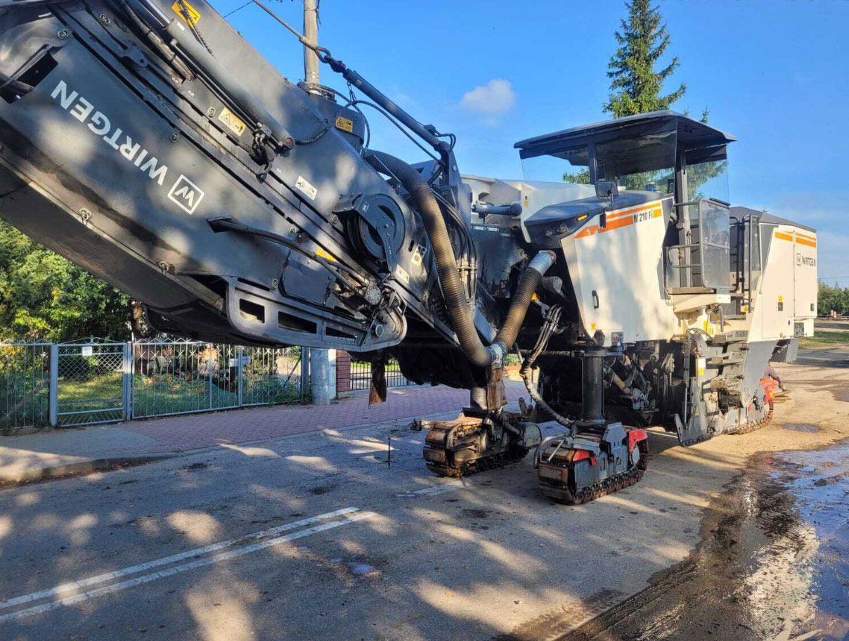 Wirtgen W 210 FI - Cold planer: picture 1 Wirtgen W 210 FI - Cold planer: picture 1