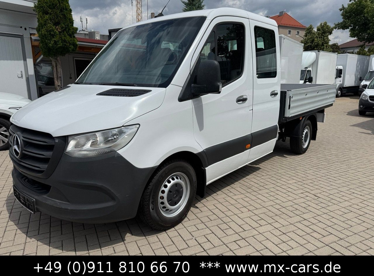 Mercedes-Benz Sprinter 211 CDi Doka Pritsche 6 Sitze No.311-50 - Open body delivery van, Combi van: picture 1 Mercedes-Benz Sprinter 211 CDi Doka Pritsche 6 Sitze No.311-50 - Open body delivery van, Combi van: picture 1