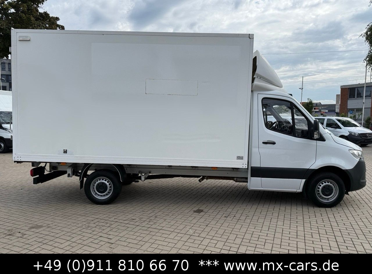 Mercedes-Benz Sprinter 314 Möbel Maxi 4,38 m. 22 m³ No. 316-32 - Closed box van: picture 4 Mercedes-Benz Sprinter 314 Möbel Maxi 4,38 m. 22 m³ No. 316-32 - Closed box van: picture 4