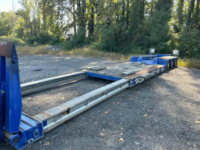 FAYMONVILLE S43 - Low loader semi-trailer: picture 4 FAYMONVILLE S43 - Low loader semi-trailer: picture 4