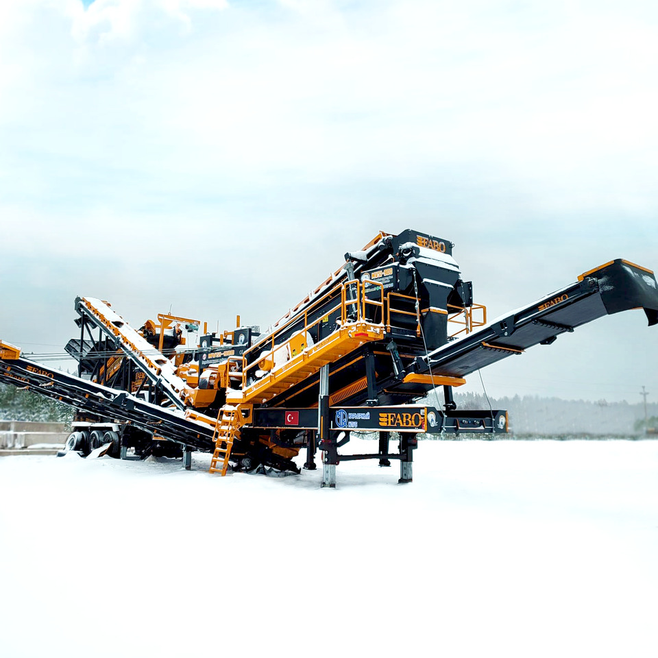 FABO MOBILE CRUSHING PLANT - Mining machinery: picture 1 FABO MOBILE CRUSHING PLANT - Mining machinery: picture 1