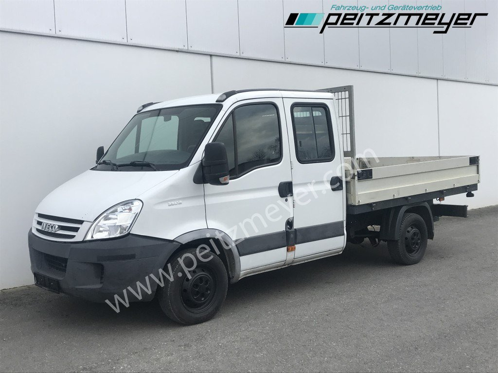 Iveco Daily 29 L 12 Doka, Pritsche, AHK 2,4 t. - Dropside/ Flatbed trailer: picture 1 Iveco Daily 29 L 12 Doka, Pritsche, AHK 2,4 t. - Dropside/ Flatbed trailer: picture 1