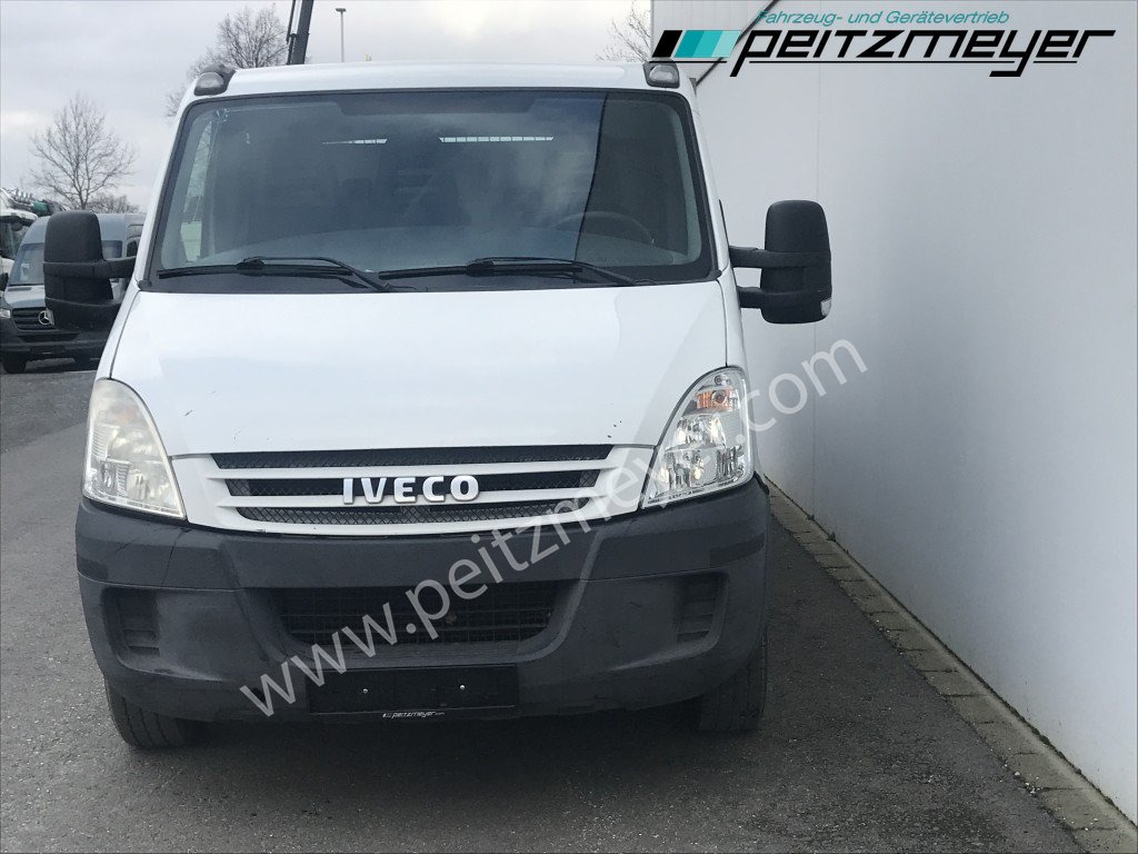 Iveco Daily 29 L 12 Doka, Pritsche, AHK 2,4 t. - Dropside/ Flatbed trailer: picture 5 Iveco Daily 29 L 12 Doka, Pritsche, AHK 2,4 t. - Dropside/ Flatbed trailer: picture 5
