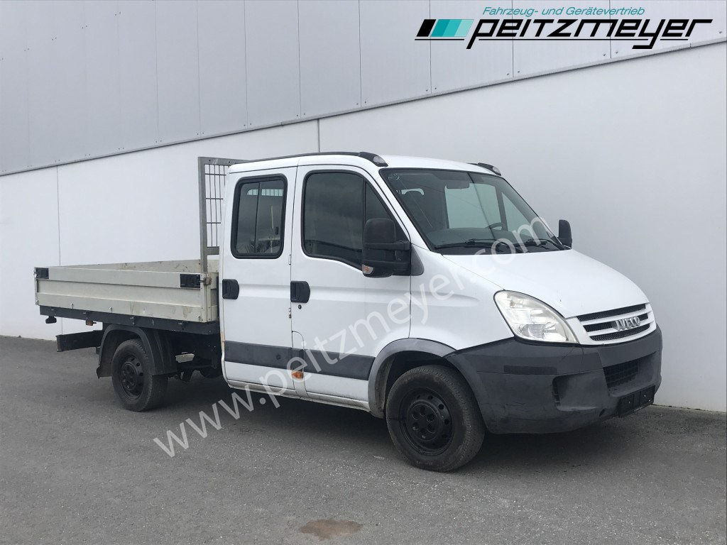 Iveco Daily 29 L 12 Doka, Pritsche, AHK 2,4 t. - Dropside/ Flatbed trailer: picture 2 Iveco Daily 29 L 12 Doka, Pritsche, AHK 2,4 t. - Dropside/ Flatbed trailer: picture 2