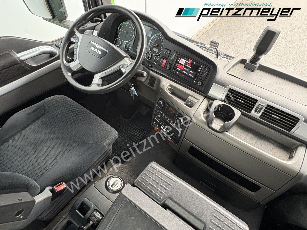 Tipper, Crane truck MAN TGS 26.460 FL 6x2 Kipper+Kran+Funk Lenkachse, 2-Seitenkipper, Atlas 172.3: picture 10 Tipper, Crane truck MAN TGS 26.460 FL 6x2 Kipper+Kran+Funk Lenkachse, 2-Seitenkipper, Atlas 172.3: picture 10