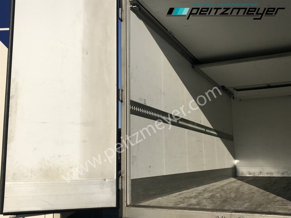 Refrigerator truck MAN TGX 26.540 FLL Tiefkühlkoffer: picture 23