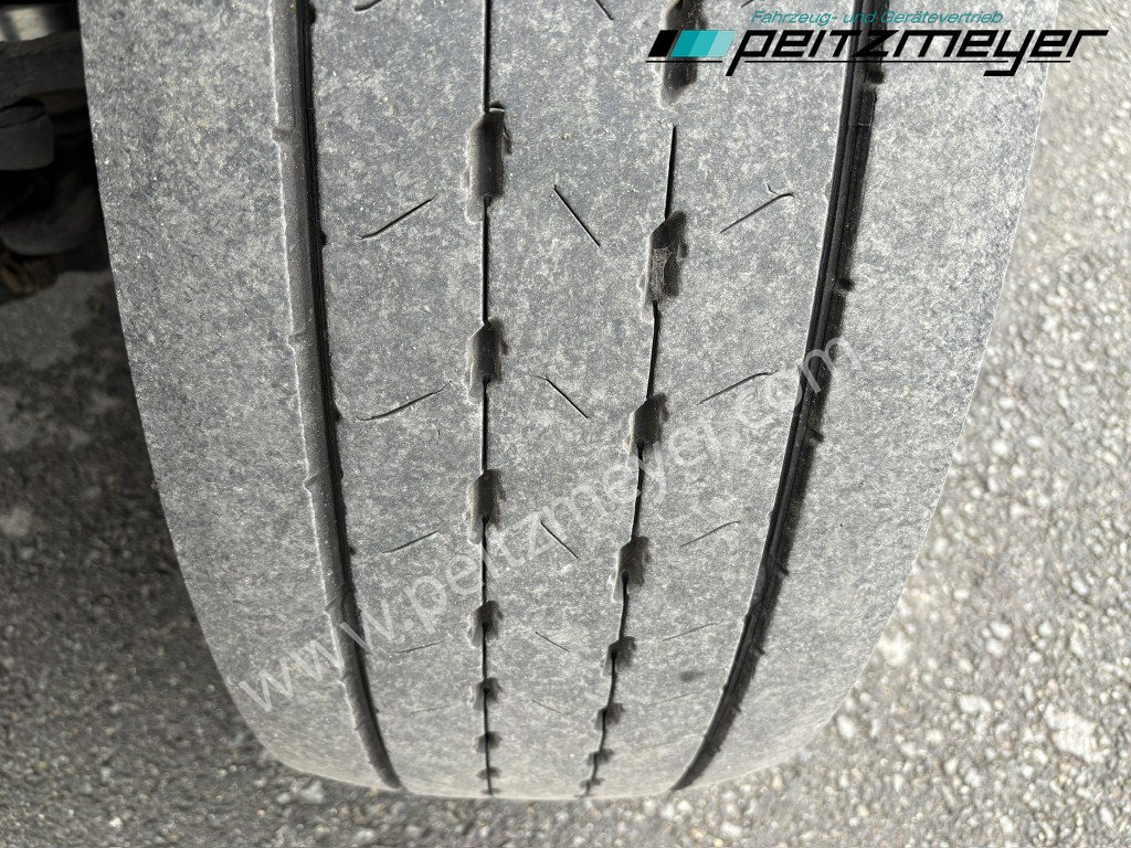 Curtain side truck MERCEDES-BENZ Actros 2545 LL Pritsche, Klima, Standklima, PPC, EU 6 MP 4 - Edscha: picture 39 Curtain side truck MERCEDES-BENZ Actros 2545 LL Pritsche, Klima, Standklima, PPC, EU 6 MP 4 - Edscha: picture 39