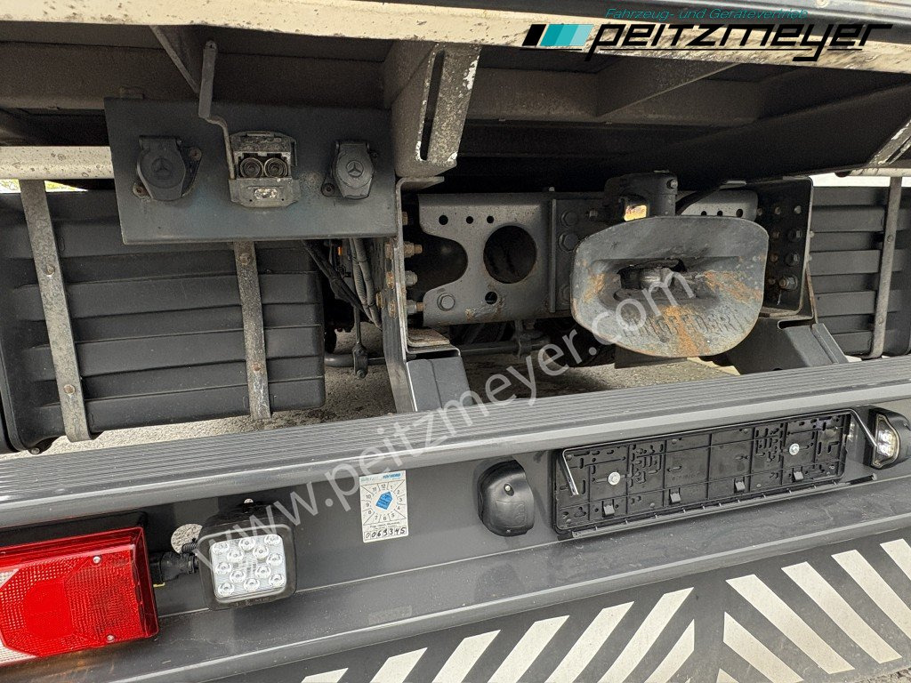 Curtain side truck MERCEDES-BENZ Actros 2545 LL Pritsche, Klima, Standklima, PPC, EU 6 MP 4 - Edscha: picture 15 Curtain side truck MERCEDES-BENZ Actros 2545 LL Pritsche, Klima, Standklima, PPC, EU 6 MP 4 - Edscha: picture 15