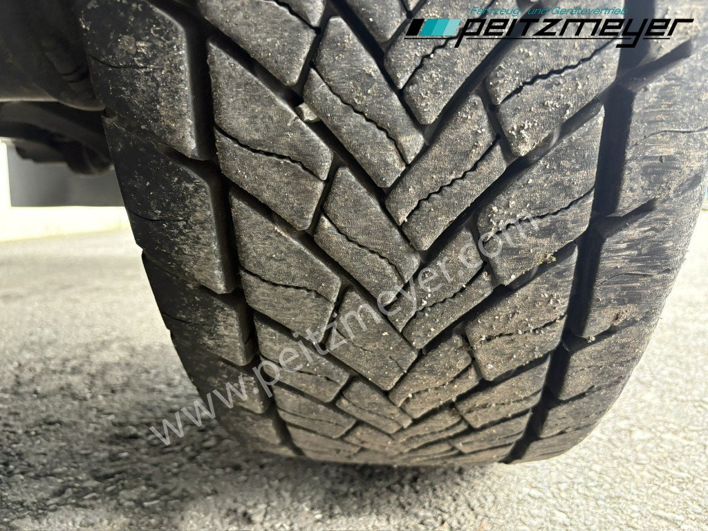 Curtain side truck MERCEDES-BENZ Actros 2545 LL Pritsche, Klima, Standklima, PPC, EU 6 MP 4 - Edscha: picture 41 Curtain side truck MERCEDES-BENZ Actros 2545 LL Pritsche, Klima, Standklima, PPC, EU 6 MP 4 - Edscha: picture 41