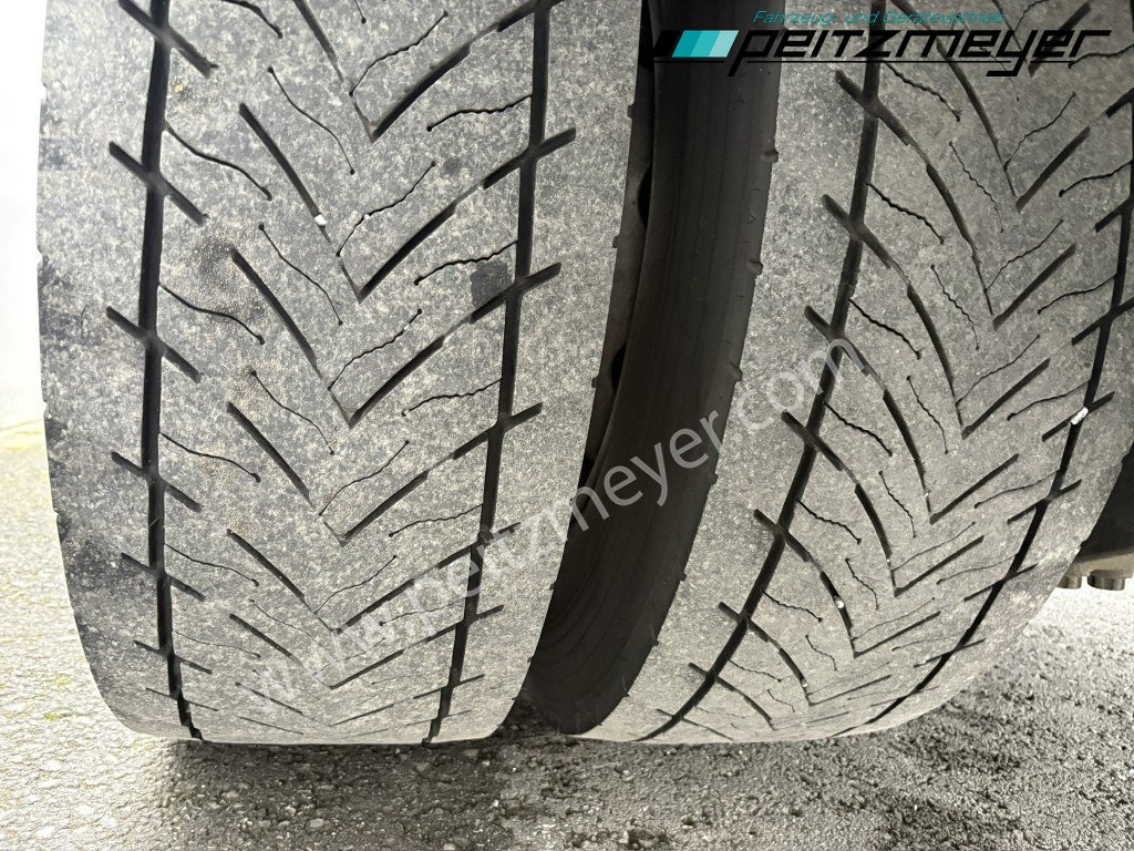 Curtain side truck MERCEDES-BENZ Actros 2545 LL Pritsche, Klima, Standklima, PPC, EU 6 MP 4 - Edscha: picture 43 Curtain side truck MERCEDES-BENZ Actros 2545 LL Pritsche, Klima, Standklima, PPC, EU 6 MP 4 - Edscha: picture 43