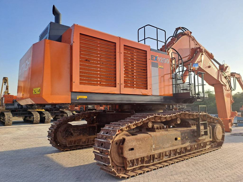 Hitachi EX1200-6 ME (New Boom + Stick)(Jebel Ali, UAE) - Crawler excavator: picture 4 Hitachi EX1200-6 ME (New Boom + Stick)(Jebel Ali, UAE) - Crawler excavator: picture 4