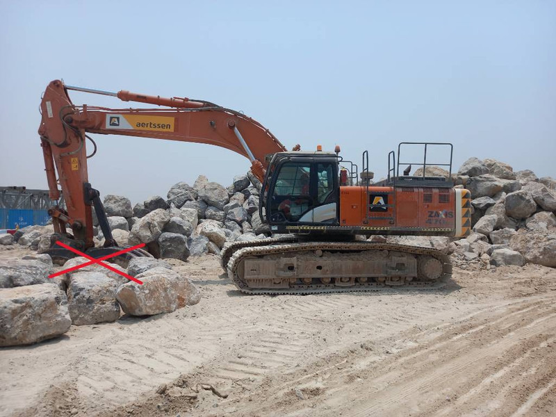 Hitachi ZX470-5G (Abu Dhabi) - Crawler excavator: picture 1 Hitachi ZX470-5G (Abu Dhabi) - Crawler excavator: picture 1