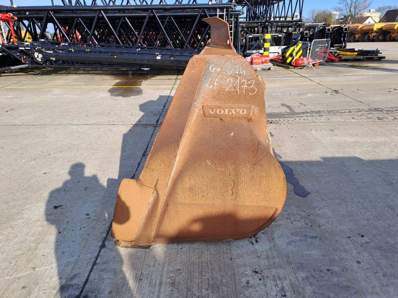 Volvo Bucket L150H - Bucket for Construction machinery: picture 4 Volvo Bucket L150H - Bucket for Construction machinery: picture 4