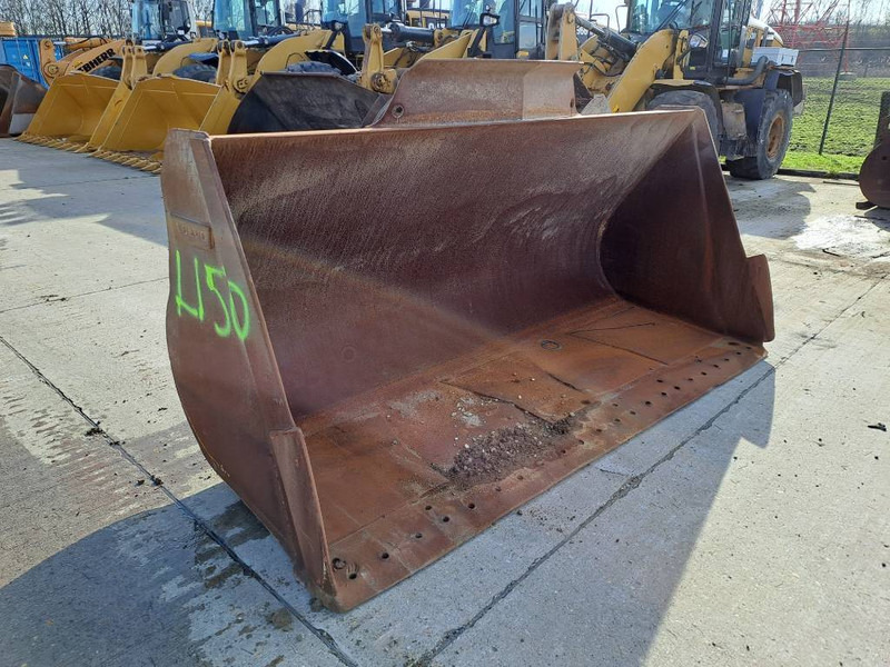 Volvo Bucket L150H - Bucket for Construction machinery: picture 1 Volvo Bucket L150H - Bucket for Construction machinery: picture 1
