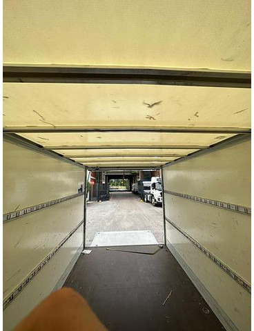 Closed box van Iveco 35S16: picture 10