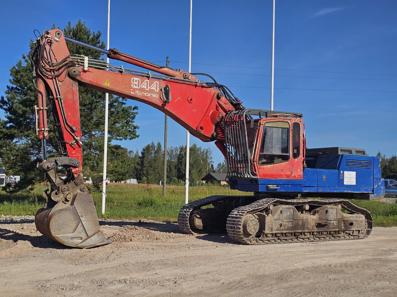 LIEBHERR R944B VH-HD. UHD boom and standart boom included. - Demolition excavator: picture 5 LIEBHERR R944B VH-HD. UHD boom and standart boom included. - Demolition excavator: picture 5