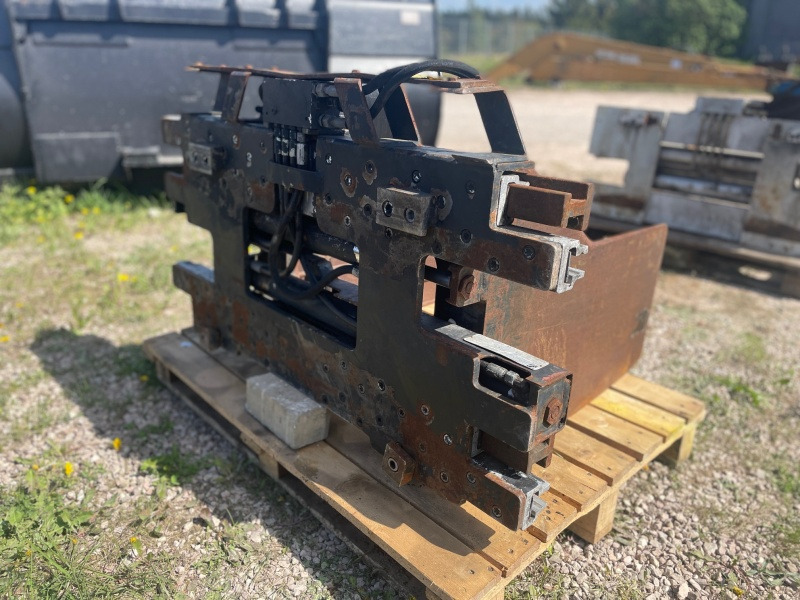 MEYER BALE CLAMP CLASS 3 - Clamp for Material handling equipment: picture 5 MEYER BALE CLAMP CLASS 3 - Clamp for Material handling equipment: picture 5