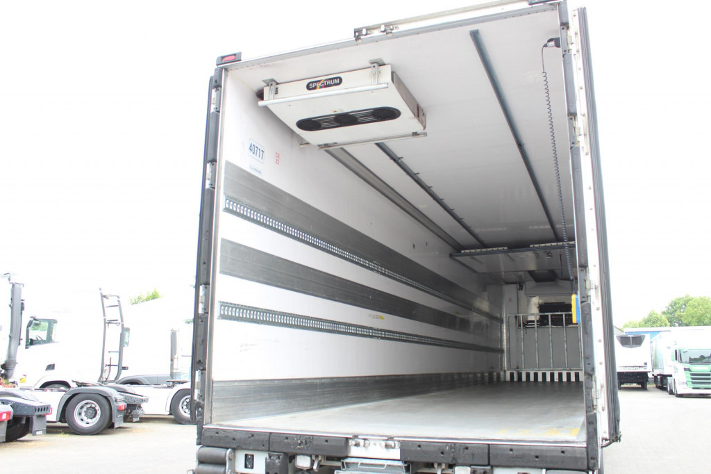 Refrigerator semi-trailer Lamberet TK SLXi Spectrum 2,65h Bi-Temp LBW FRC Aluboden: picture 14