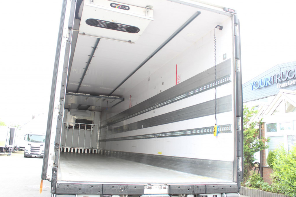 Refrigerator semi-trailer Lamberet TK SLXi Spectrum 2,65h Bi-Temp LBW FRC Aluboden: picture 15