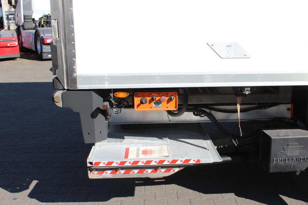 Refrigerator truck Renault D Wide E6  CS 1150Mt  Bi-Temp. Tür+LBW TW Strom: picture 7
