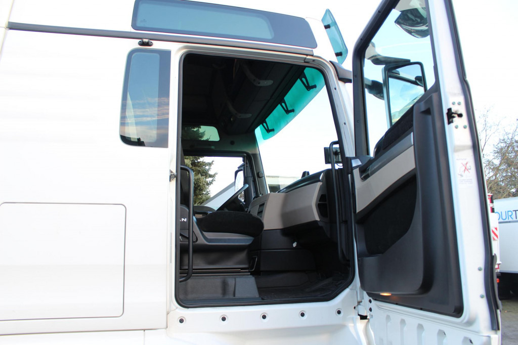 MAN TGX 18.510 E6 XXL Retarder Kühlbox Navi - Tractor truck: picture 2 MAN TGX 18.510 E6 XXL Retarder Kühlbox Navi - Tractor truck: picture 2