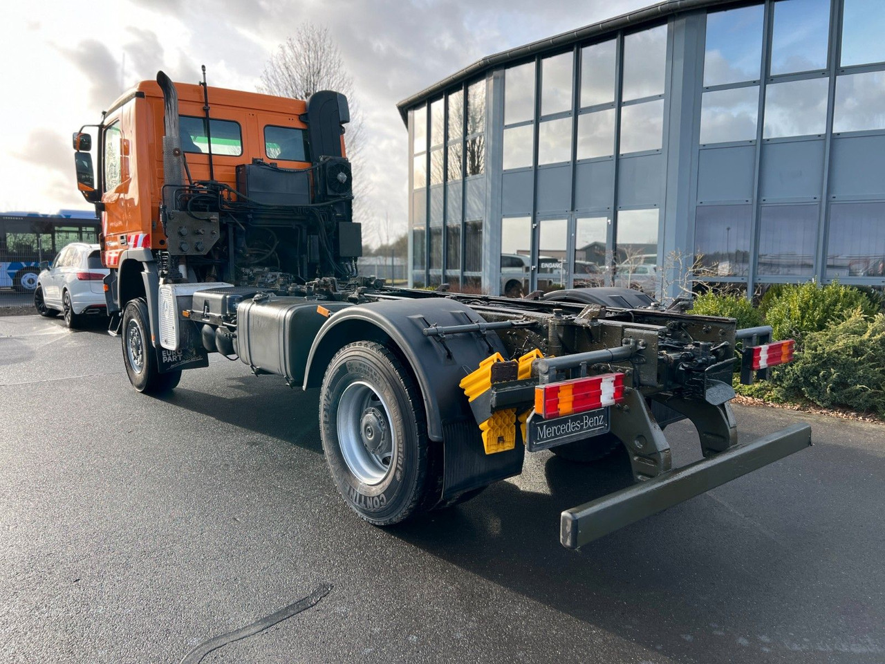 Mercedes-Benz Actros 2036 4x4 DautelWechselsystem Winterdienst Mercedes-Benz Actros 2036 4x4 DautelWechselsystem Winterdienst - Cab chassis truck: picture 3 Mercedes-Benz Actros 2036 4x4 DautelWechselsystem Winterdienst Mercedes-Benz Actros 2036 4x4 DautelWechselsystem Winterdienst - Cab chassis truck: picture 3