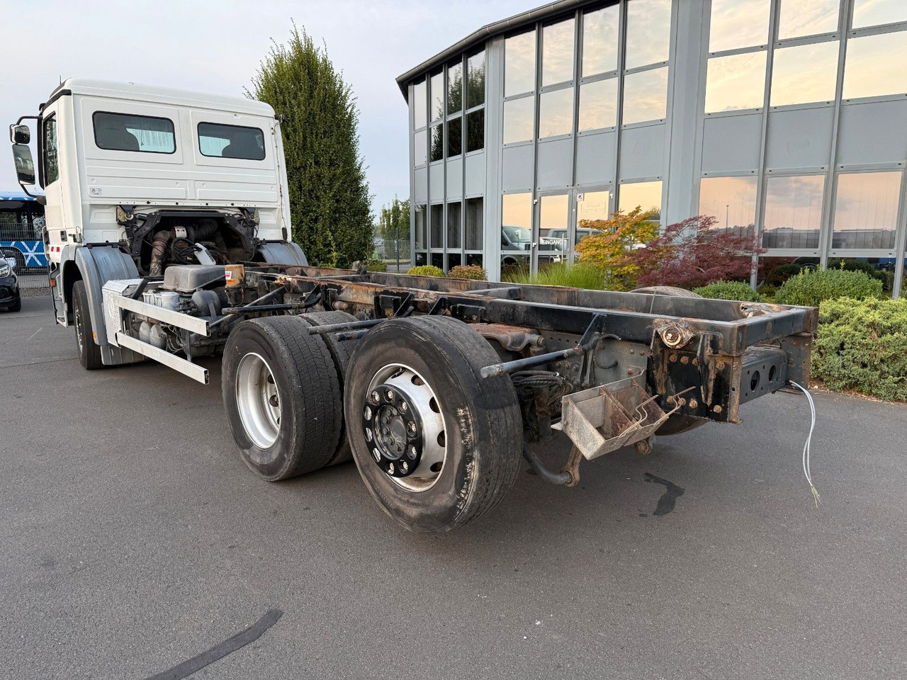 Cab chassis truck Mercedes-Benz Actros MP 2 2532 6x2: picture 10 Cab chassis truck Mercedes-Benz Actros MP 2 2532 6x2: picture 10