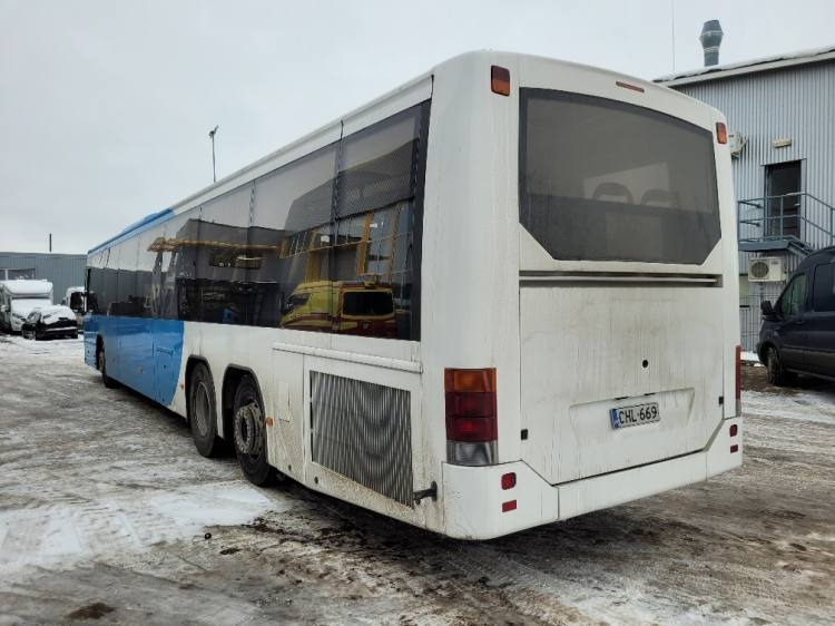 VOLVO B12BLE 8700 KLIMA, 8.2010, EURO 5, RAMP, 58 seats, 14,7m - Suburban bus: picture 3 VOLVO B12BLE 8700 KLIMA, 8.2010, EURO 5, RAMP, 58 seats, 14,7m - Suburban bus: picture 3