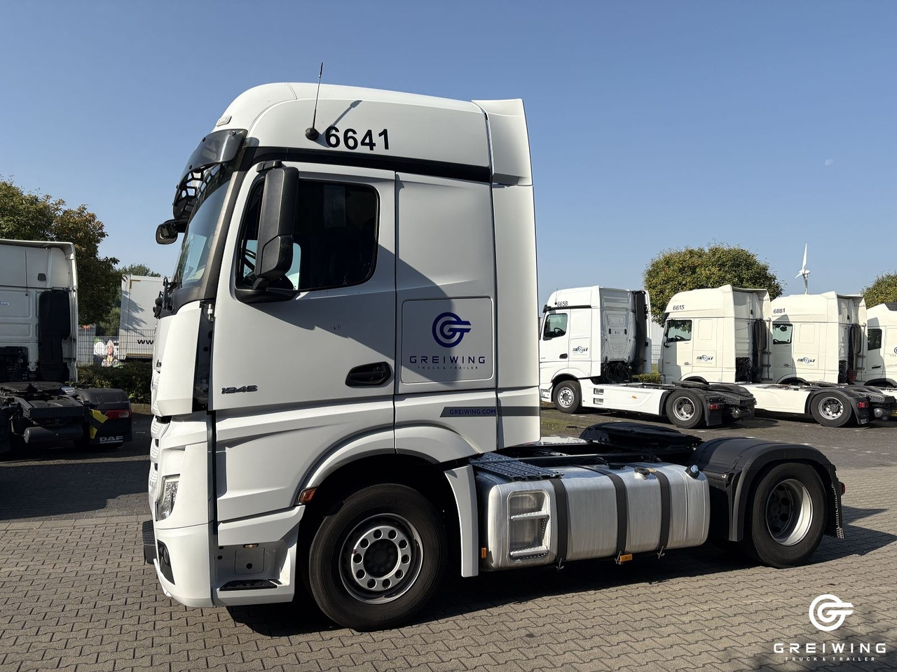 Mercedes-Benz 1845 LS 4x2, Bigspace, PTO, Retarder, ADR - Tractor truck: picture 4 Mercedes-Benz 1845 LS 4x2, Bigspace, PTO, Retarder, ADR - Tractor truck: picture 4
