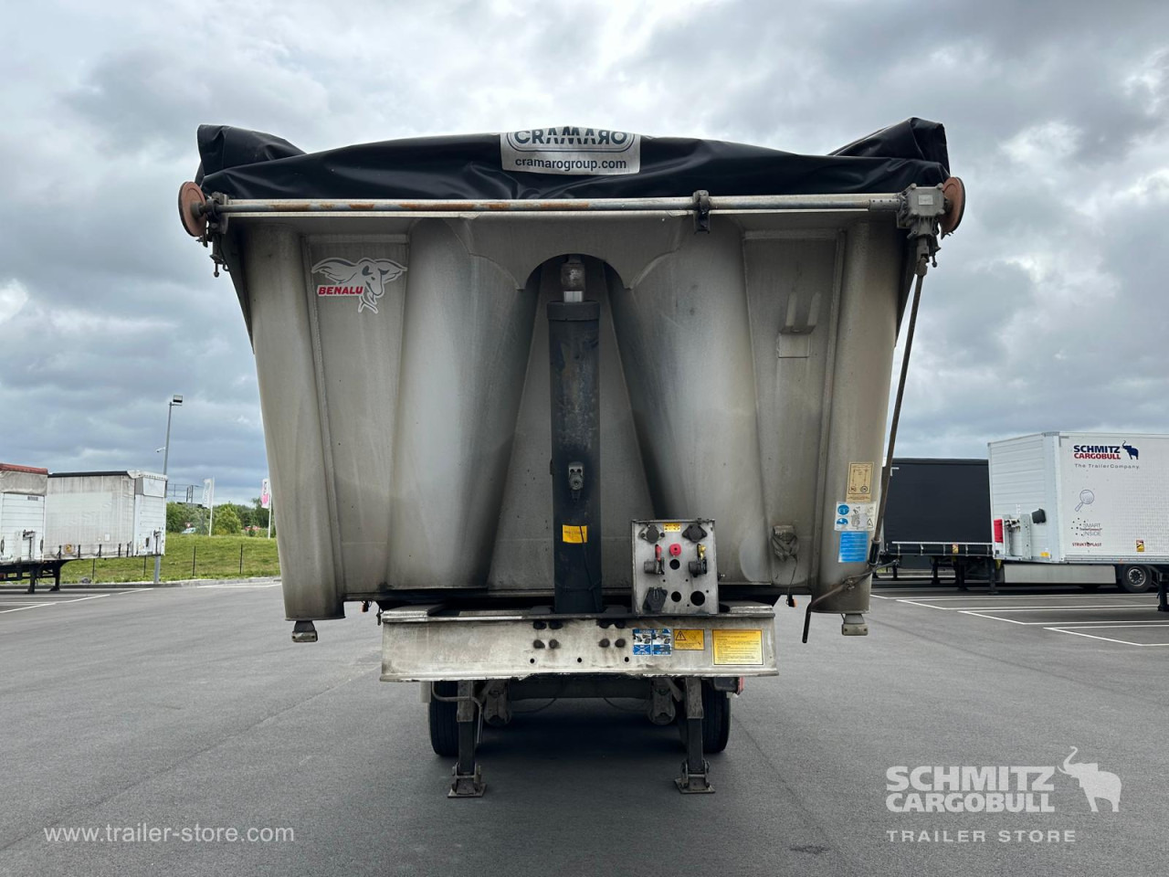 Tipper semi-trailer BENALU Tipper Alu-square sided body 24m³: picture 11 Tipper semi-trailer BENALU Tipper Alu-square sided body 24m³: picture 11