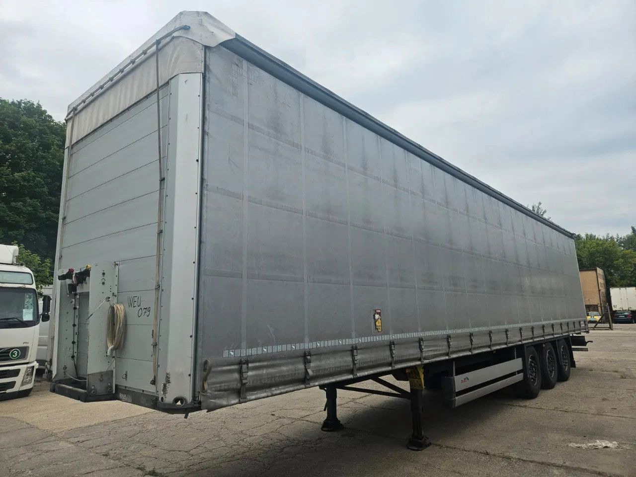 Schmitz Cargobull SCB S3T Standard 3 units! Lifting Axle A&C, XL C - Curtainsider semi-trailer: picture 2 Schmitz Cargobull SCB S3T Standard 3 units! Lifting Axle A&C, XL C - Curtainsider semi-trailer: picture 2