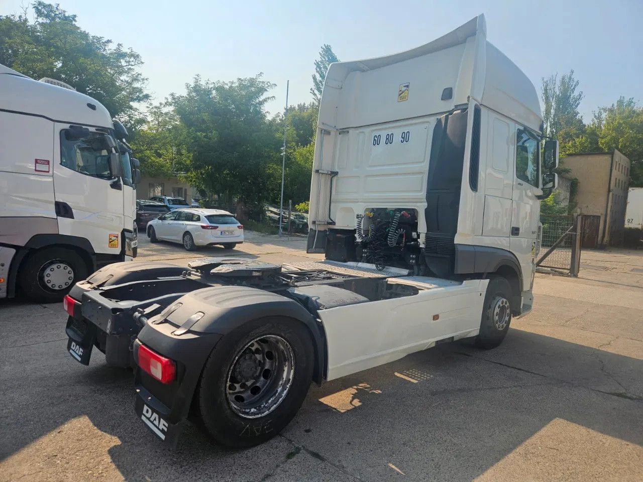 DAF XF 480 SSC-Standard-StandKlima-9 Units - Tractor truck: picture 3 DAF XF 480 SSC-Standard-StandKlima-9 Units - Tractor truck: picture 3