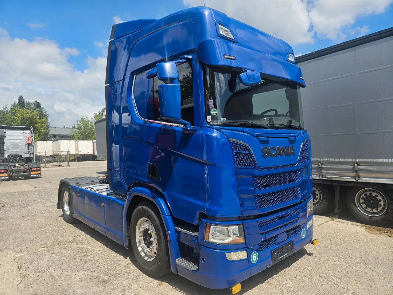Scania R410 Standard - Full Spoiler - Retarder - Alloy - Tractor truck: picture 2 Scania R410 Standard - Full Spoiler - Retarder - Alloy - Tractor truck: picture 2