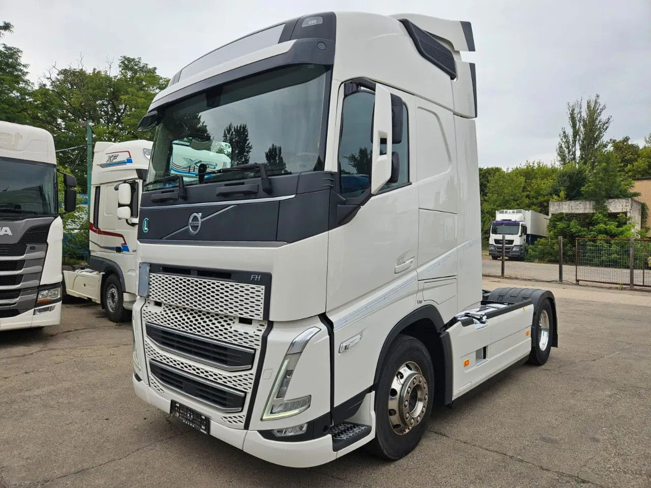 Volvo FH 460 Turbo Compound, I-Park, HYVA, Microwave, - Tractor truck: picture 1 Volvo FH 460 Turbo Compound, I-Park, HYVA, Microwave, - Tractor truck: picture 1