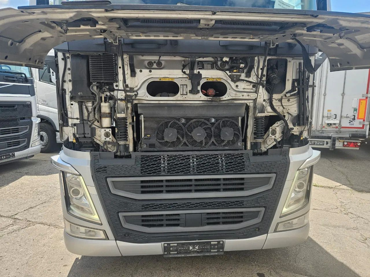 Volvo FH 500 Globe-Standard-I-Park- ACC- DAS-2 units - Tractor truck: picture 3 Volvo FH 500 Globe-Standard-I-Park- ACC- DAS-2 units - Tractor truck: picture 3