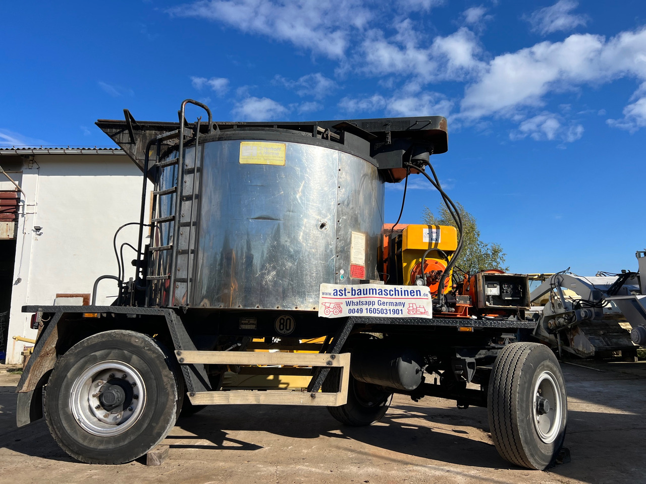 Linnhoff Gusskocher GTH 12 stehend - Construction machinery: picture 1 Linnhoff Gusskocher GTH 12 stehend - Construction machinery: picture 1