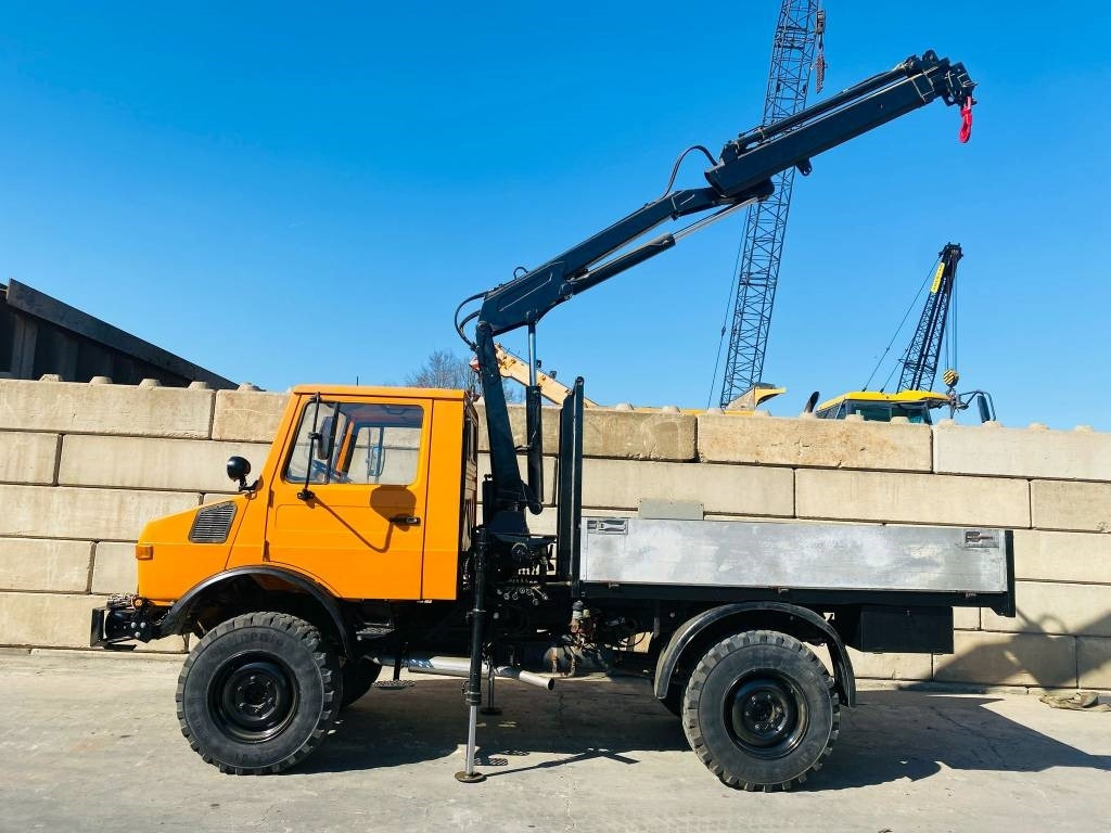 Mercedes-Benz u1000 - Crane truck: picture 1 Mercedes-Benz u1000 - Crane truck: picture 1