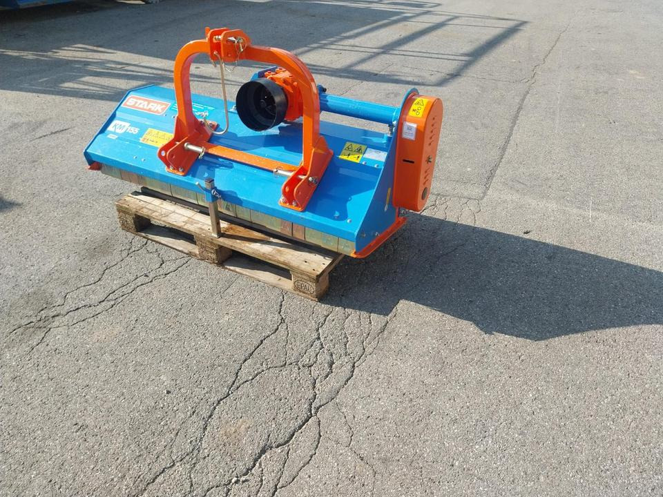 Mulcher Schlegelmulcher Stark KM 155 Mähwerk - Flail mower: picture 2 Mulcher Schlegelmulcher Stark KM 155 Mähwerk - Flail mower: picture 2