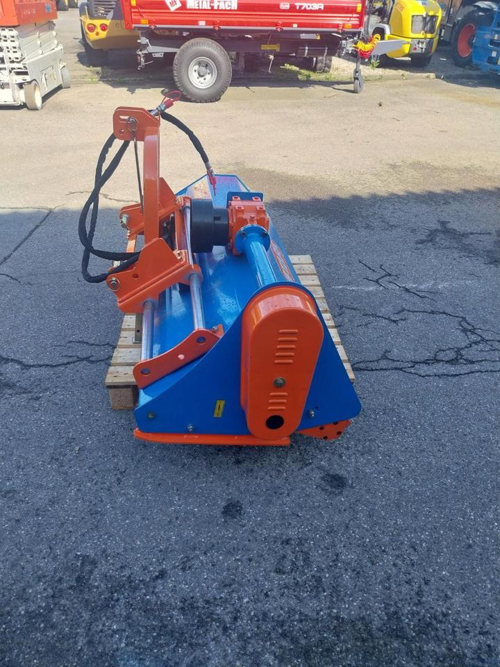 Mulcher Schlegelmulcher Stark KMH 175 hydr. Seitenverschub - Flail mower: picture 5 Mulcher Schlegelmulcher Stark KMH 175 hydr. Seitenverschub - Flail mower: picture 5