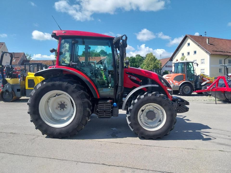 Valtra A85 Schlepper Traktor Bulldog - Farm tractor: picture 4 Valtra A85 Schlepper Traktor Bulldog - Farm tractor: picture 4