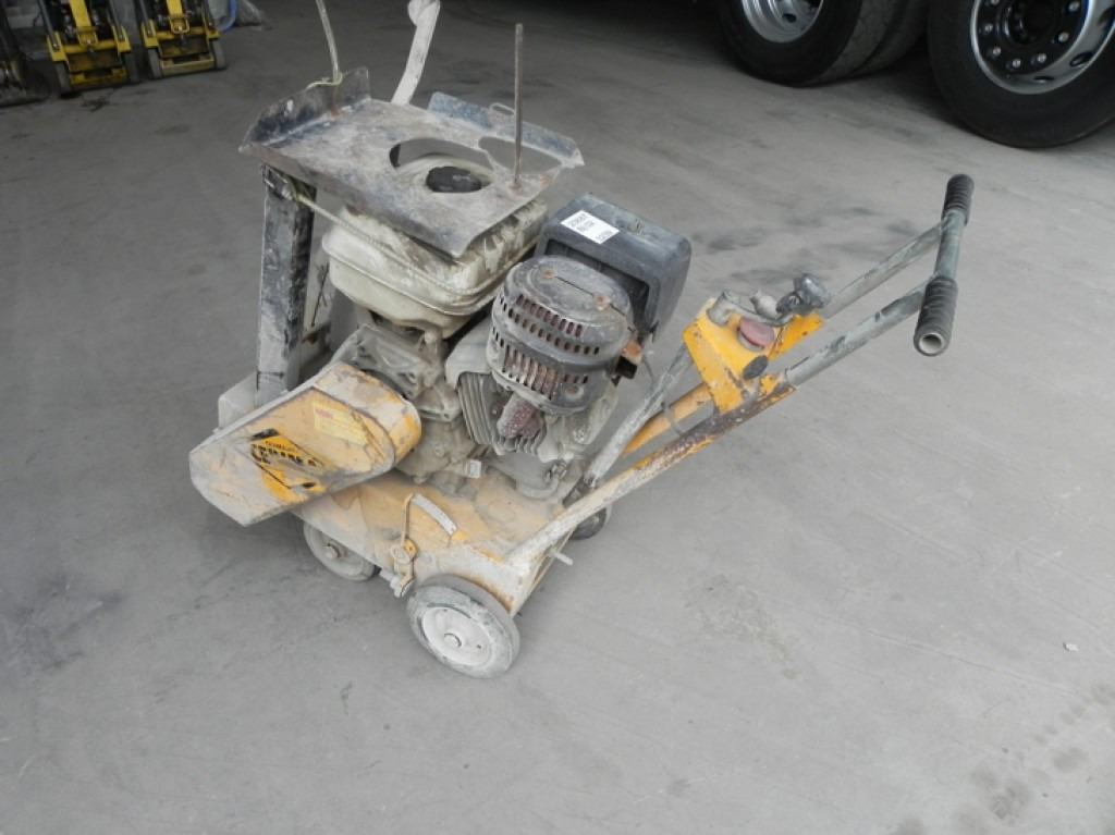 CEDIMA DIAMANTWERKZEUGE Fugenschneider CF-12 4R Kleinteile - Construction machinery: picture 2 CEDIMA DIAMANTWERKZEUGE Fugenschneider CF-12 4R Kleinteile - Construction machinery: picture 2