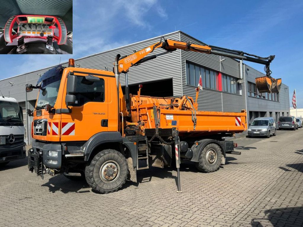 MAN TG-M 13.250 4x4 BL 2-Achs Allradkipper Kran Funk - Tipper, Crane truck: picture 3 MAN TG-M 13.250 4x4 BL 2-Achs Allradkipper Kran Funk - Tipper, Crane truck: picture 3