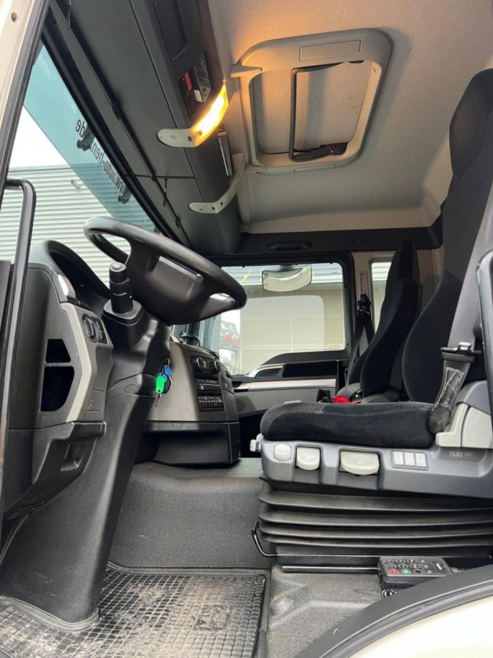 MAN TG-S Pritsche Heckkran 26.400 6x2-2 BL 5xhydr, faltbar, Palfinger PK 19001 D / Funk - Dropside/ Flatbed truck, Crane truck: picture 5 MAN TG-S Pritsche Heckkran 26.400 6x2-2 BL 5xhydr, faltbar, Palfinger PK 19001 D / Funk - Dropside/ Flatbed truck, Crane truck: picture 5